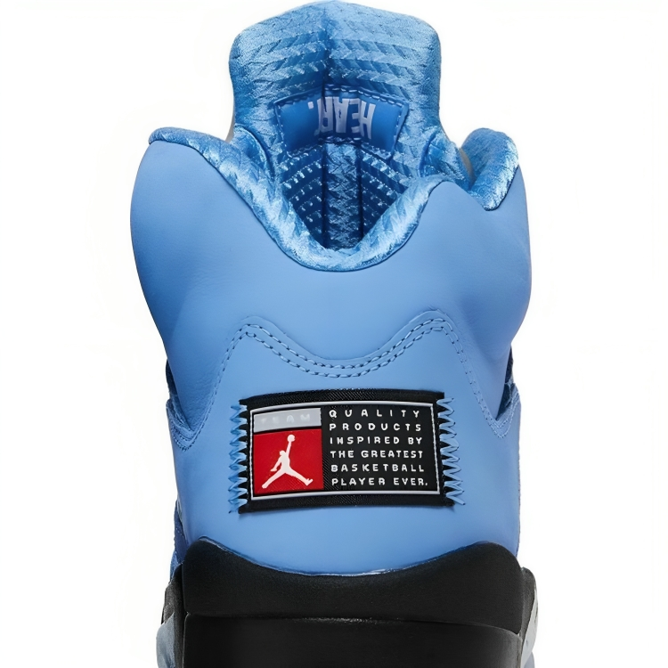 the bottom of a blue basketball shoe